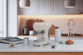Smeg manual espresso machine + 4 free packs of premium ground coffee